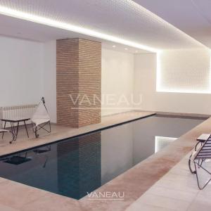 Villa contemporaine isolée collée au golf d'Amelkis