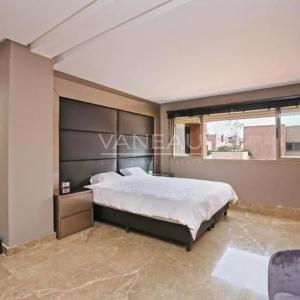 Très bel appartement contemporain sur golf
