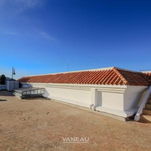 SOMPTUEUSE PROPRIÉTÉ DOMINANT LA MER À VENDRE SUR TANGER