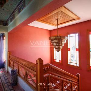 BELLE DEMEURE À MARRAKECH À VENDRE AUX ALLURES D'UN PALAIS DES M