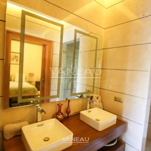 VILLA ARABO-ANDALOUS À VENDRE DANS LA PALMERAIE DE MARRAKECH