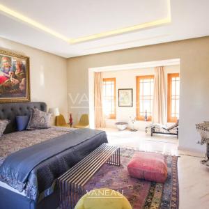 VILLA ARABO-ANDALOUS À VENDRE DANS LA PALMERAIE DE MARRAKECH