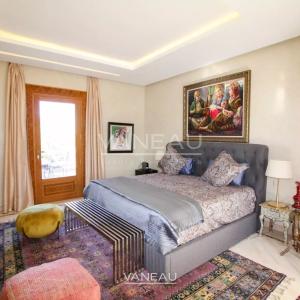 VILLA ARABO-ANDALOUS À VENDRE DANS LA PALMERAIE DE MARRAKECH