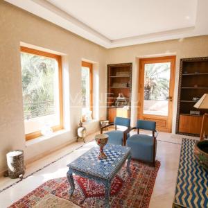 VILLA ARABO-ANDALOUS À VENDRE DANS LA PALMERAIE DE MARRAKECH