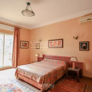 VILLA À VENDRE TYPE RIAD DANS LA PALMERAIE MARRAKECH