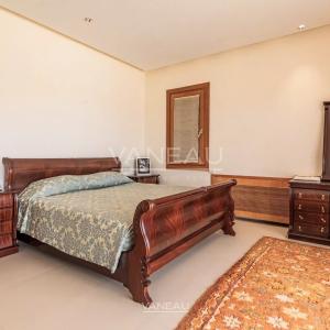 Superbe Villa Contemporaine Front de Golf