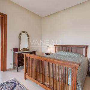 Superbe Villa Contemporaine Front de Golf