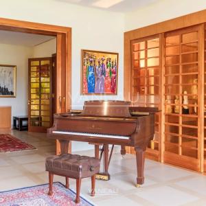 Superbe Villa Contemporaine Front de Golf