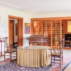 Superbe Villa Contemporaine Front de Golf