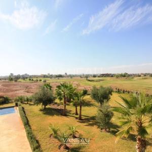 VENTE MAGNIFIQUE VILLA CONTEMPORAINE SUR GOLF