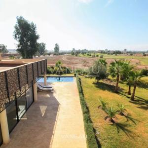 VENTE MAGNIFIQUE VILLA CONTEMPORAINE SUR GOLF