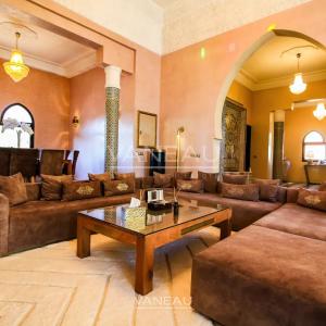 Magnifique Villa sur Golf de 8 chambres
