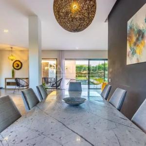 Magnifique villa de 5 suites de plain-pied