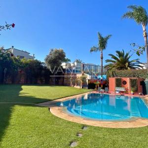 VENTE VILLA DE LUXE AU COEUR DE CASABLANCA