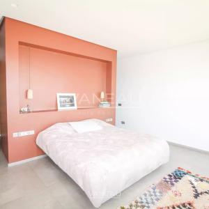 SOMPTUEUSE VILLA EN PREMIÈRE LIGNE DE GOLF À VENDRE