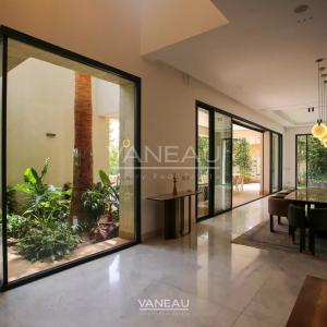 Superbe villa neuve au sein d'un golf reputé