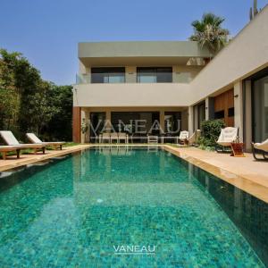 Superbe villa neuve au sein d'un golf reputé