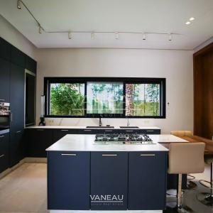 Superbe villa neuve au sein d'un golf reputé