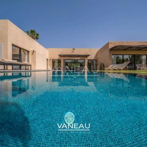 Villa de plain pied 4 suites Terrain 1460m2