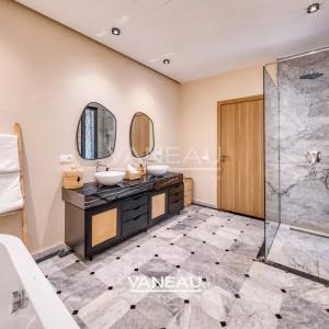 Villa de plain pied 4 suites Terrain 1460m2