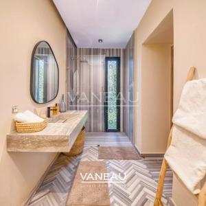 Villa de plain pied 4 suites Terrain 1460m2