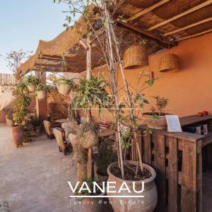 Magnifique Riad rénové avec bassin à la Kasbah