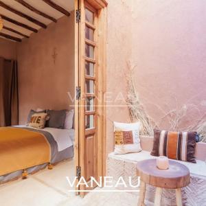 Magnifique Riad rénové avec bassin à la Kasbah
