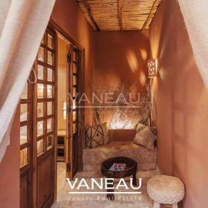 Magnifique Riad rénové avec bassin à la Kasbah