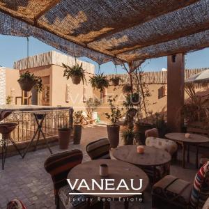 Magnifique Riad rénové avec bassin à la Kasbah