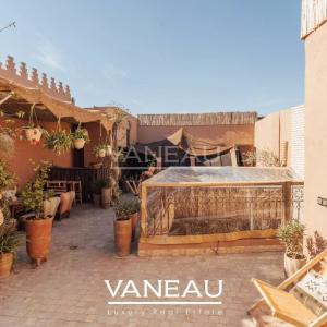 Magnifique Riad rénové avec bassin à la Kasbah