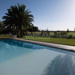 Magnifique villa front de golf