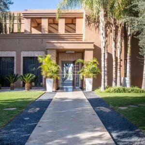 Magnifique villa front de golf