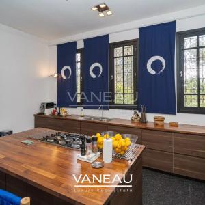 SUPERBE PALAIS MAISON D'HOTE SUR 1 HECTARE