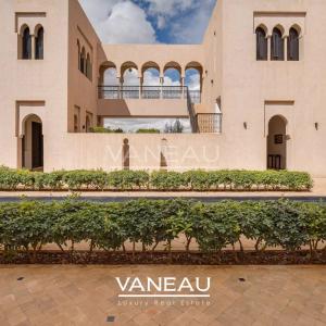 SUPERBE PALAIS MAISON D'HOTE SUR 1 HECTARE