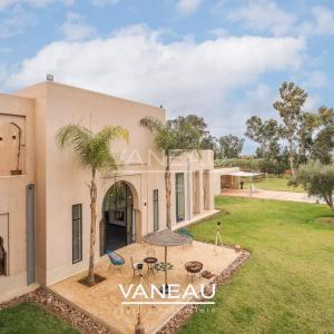 SUPERBE PALAIS MAISON D'HOTE SUR 1 HECTARE
