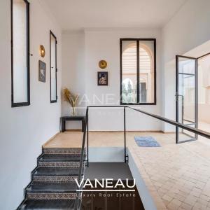 SUPERBE PALAIS MAISON D'HOTE SUR 1 HECTARE