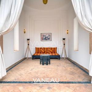 SUPERBE PALAIS MAISON D'HOTE SUR 1 HECTARE
