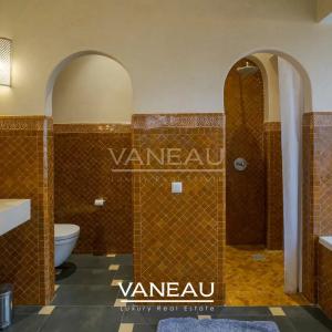 SUPERBE PALAIS MAISON D'HOTE SUR 1 HECTARE
