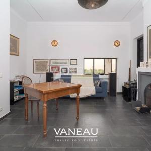 SUPERBE PALAIS MAISON D'HOTE SUR 1 HECTARE