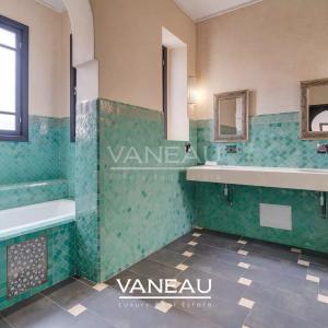 SUPERBE PALAIS MAISON D'HOTE SUR 1 HECTARE