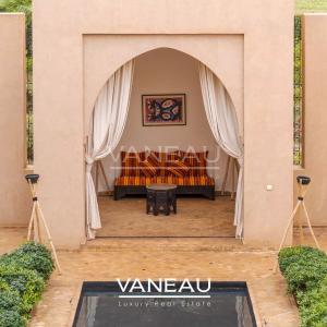 SUPERBE PALAIS MAISON D'HOTE SUR 1 HECTARE