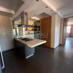 ***Appartement au cœur d'Hivernage***