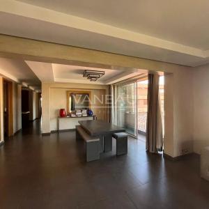 ***Appartement au cœur d'Hivernage***