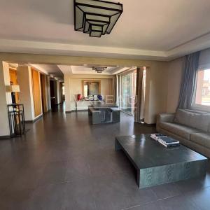 ***Appartement au cœur d'Hivernage***