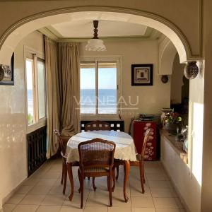 Beau Duplex en face de la mer à Rabat