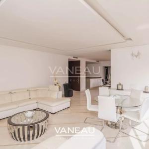 Bel appartement au 5ème étage en plein centre-ville