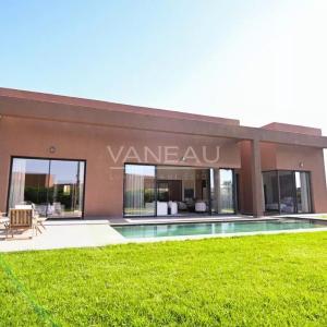 Villas de plain pied sur plan sur la route du barrage