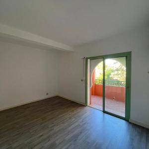 Grand appartement en duplex de trois chambres à la Palmeraie