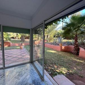Grand appartement en duplex de trois chambres à la Palmeraie