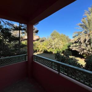 Grand appartement en duplex de trois chambres à la Palmeraie